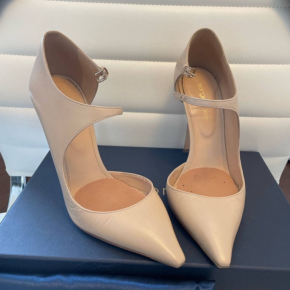 Sergio Rossi Heels- Excellent Condition- worn once
